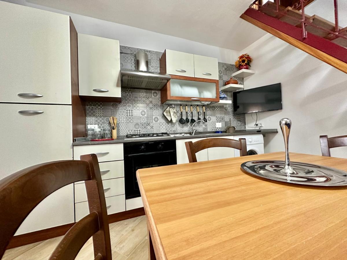 Veterani 63 Apartment เชฟาลู ภายนอก รูปภาพ